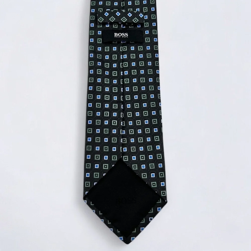 BOSS Hugo Boss Tie Adult Black Blue Green Geometric Square Silk Made in Italy